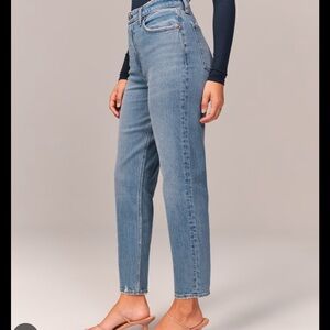 Abercrombie Mom High Rise Curve Love